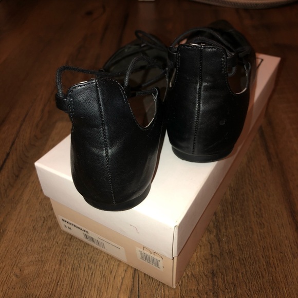 Lace up pointed toe flats - Picture 5 of 6